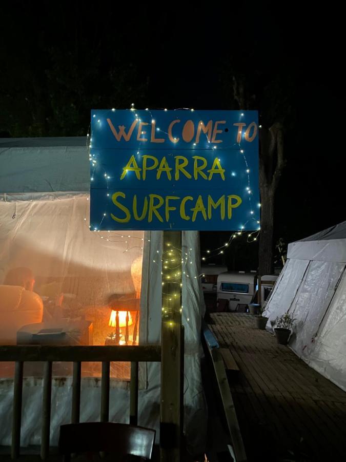 מלון Aparra Surfcamp אונדאיי מראה חיצוני תמונה